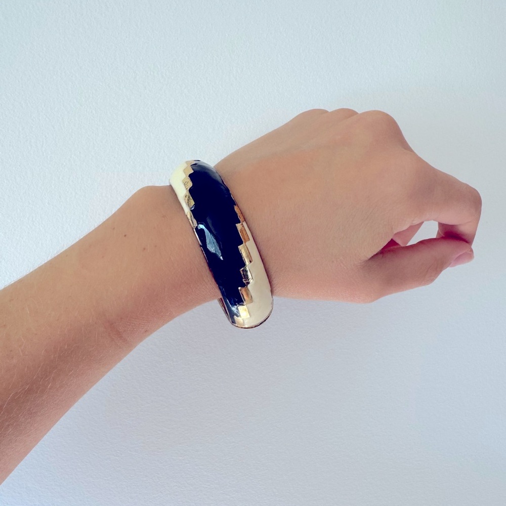 Chunky bangle bracelet black gold art deco Avantgarde  Y2K western boho